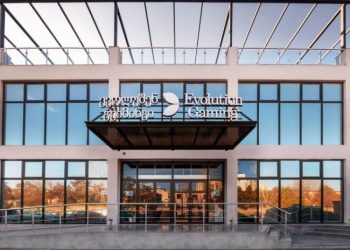 “იძულებული ვიქნებით გზა გადავკეტოთ”  – “ევოლუშენ ჯორჯიას” გაფიცული თანამშრომლები ხელისუფლებისგან განცხადების გაკეთებას მოითხოვენ