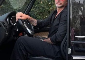 ,,ალბათ რა მაგარი გრძნობაა… თან მერი რო ხარ მაგ ქალაქის…იიფ” – ბორის ყურუა