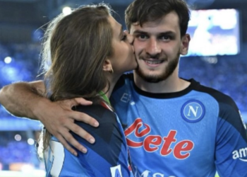 ,,ყველაზე ბედნიერი დღე” – ხვიჩა კვარაცხელია შვილის პირველ ფოტოს აქვეყენებს