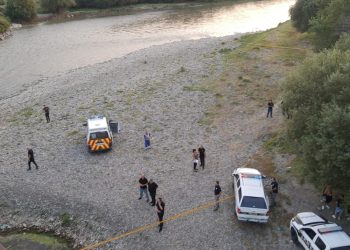 მაშველები მტკვარში მოზარდს ეძებენ