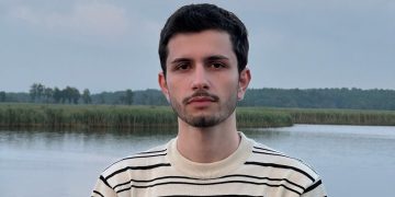 “ანუ, ვეფხისტყაოსანი აგენტებზეა?” – იაკობ ჯანგავაძე პარლამენტის წარმომადგენლის გამოსვლაზე