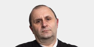 „მინდა გაგაფრთხილოთ იმ თაღლითობის შესახებ, რაც ხდება…“ – რას წერს დათო გამცემლიძე?