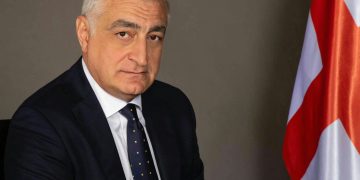 “ერთ-ერთ პირველს პარლამენტში შევიტანთ „ლუსტრაციის კანონს“, იმისთვის, რომ ჩანერგილი ადამიანები არ იყვნენ პოლიტიკაში” – მამუკა ხაზარაძე