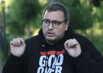 “რა დაბალი დონეა! რა დაბალი დონეა! ეგ კი არა, საზღვარზეც არ გაგატარებენ” – ლორთქიფანიძე