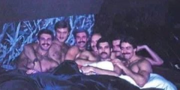 ,,კასპი… მერკურიაანთ ფრედი თავის მეგობრებთან ერთად” – რა რეაქციები მოჰყვა კასპის მერის განცხადებას