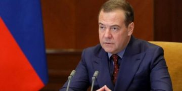 დიმიტრი მედვედევი აცხადებს, რომ თუ „მოთმინება ამოიწურება”, რუსეთი ბირთვულ იარაღს გამოიყენებს