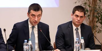“გამომრჩა”; “მას არ სურს” – რატომ არ არის სიაში მიხეილ დაუშვილი, რომელიც გახარიას გუნდში დარსების დღიდანაა?