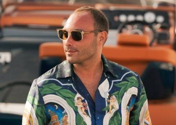 “180 000 ლარს ვის სწირავს ელგუჯა თურმანიძე და იცნობს, თუ არა, ალექსანდრე ივანიშვილს?” – გიორგი ჩიკვაიძე