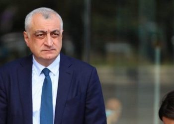 “გახარიამ დამირეკა და მითხრა, რომ უარს ამბობდა შეთანხმებაზე… მოუწევს, თავად აუხსნას პროცესის გულშემატკივრებს, რამ აიძულა უარი ეთქვა” – ხაზარაძე