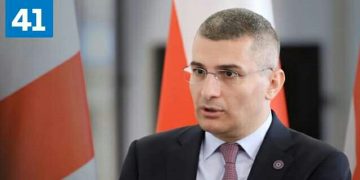 “ჩაიწერა და მერე ისეთი კადრები ამოუვარდა, ყურში რომ ჩაგვესმის დღესაც მეგრელი კაცის განწირული ყვირილი” – მდინარაძე