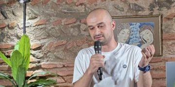 ფინანსური პოლიცია შემოვიდა დღეს ჩემთან და ჩემს ძმასთან ამოიღეს ყველანაირი ტექნიკა”- ონისე ცხადაძე