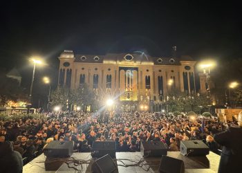 რუსთაველის გამზირი გადაიკეტა