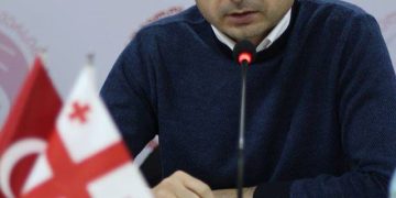 „ეგ 50 თუ 100 ლარი მალე გათავდება. როცა გათავდება, ჩემთან აღარ დარეკოთ პურის ფულზე. ეგეც რუსქოცებმა მოგცენ“ – ზურაბ ბატიაშვილი