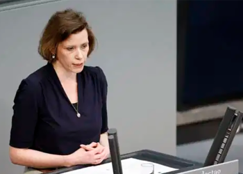 “ქართველებო, იბრძოლეთ რუსული ოლიგარქის წინააღმდეგ, მე შევუერთდები დემონსტრანტების ძახილს ქუჩებში” – ბუნდესტაგის დეპუტატი