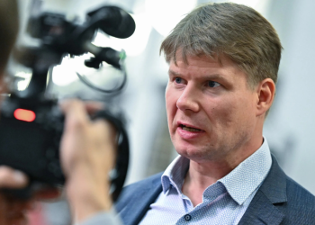 ამ კანონში არ არის არც ერთი მუხლი, რომელსაც ვერ ვნახავთ მაგალითად ამერიკის შეერთებულ შტატებში, იაპონიაში ან ისრაელში – გერმანელი დეპუტატი გამჭვირვალობის კანონზე