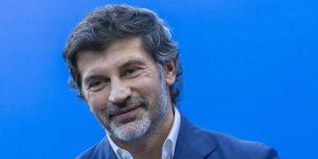 “ლიფტი შეიძლება ჩავარდეს” – “გათიშეთ”; “ავარიების რისკია” – “დაწერეთ 3 განცხადება” – მოქალაქეები პრობლემებზე და მერიის პასუხები