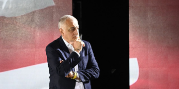 “ჩემი რომელიმე წინაპარი სომეხი ან სხვა მოძმე ერის წარმომადგენელი რომ ყოფილიყო, ამის შესახებ ღიად და თამამად ვიტყოდი” – ხაზარაძე