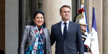 “ვიმედოვნებთ, რომ 26 ოქტომბრის არჩევნები საქართველოს ევროპულ გზაზე დააბრუნებს” – მაკრონი