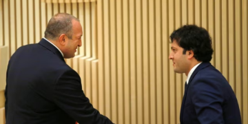“პრემიერები ისე ქრებიან, რომ თავადაც არ იციან” – მარგველაშვილი