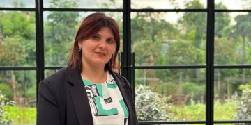 “ეს იყო ყველაზე უღირსი საქციელი, რითაც შეეძლო მმართველ პარტიას წარმოეჩინა თავისი “უპირატესობა” და დაესაჯა “საეჭვო” მასწავლებლები” – ეკატერინე წულუკიძე