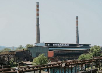 ორი მაღარო მუშაობას წყვეტს – რას ჰყვებიან ზესტაფონსა და ჭიათურაში დასაქმებულები