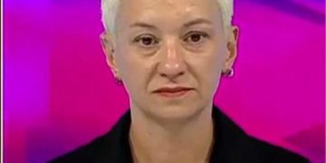 მშობლებო! გავიგე, რომ გააფრინეთ და მერკანტილური მიზნებით, ყველაფერს მოაწერეთ ხელი, მაგრამ შვილები არ გეცოდებათ? – რუსუდან შარაძე