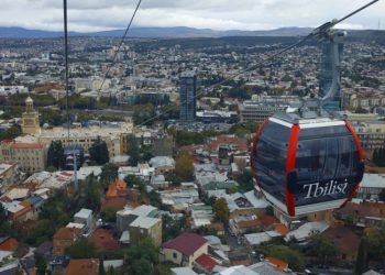 რუსთაველის გამზირისა და მთაწმინდის პარკის დამაკავშირებელი საბაგირო გზა გაიხსნა