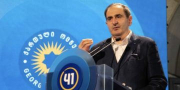 “მთავარია სიმშვიდე” – ოცნების მხარდამჭერთა კლუბს ექიმი თემურ მიქელაძე უხელმძღვანელებს