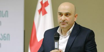 “სემეკი აქტიურად მუშაობს როგორც მომხმარებლებისთვის სერვისების გამარტივების, ისე მათი უფლებების დაცვაზე” – გიორგი დიდებაშვილი