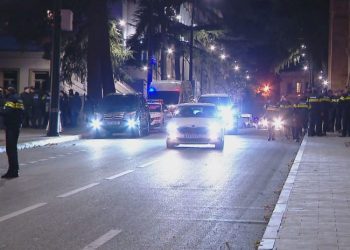პარლამენტთან პოლიციის განსაკუთრებული მობილიზებაა