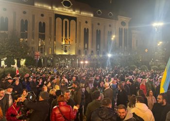 აქციის მონაწილეებმა რუსთაველის გამზირი გადაკეტეს