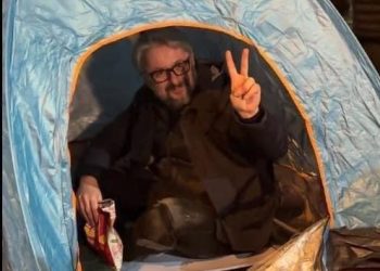 ქართველი პოლიციელის ფორმაში გადაცმული რუსული ომონი ვერ გიშველით – ნიკა გვარამია