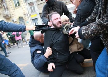 ,,შევარცხვინე თქვენი კაცობა და მუნდირი, არ იმსახურებთ თქვენ ატაროთ პოლიციელის ფორმა!” – საბა სხვიტარიძე