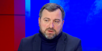 არანარი დეპუტატი არ ვარ, ეს არის თვითმარქვია პარლამენტი
