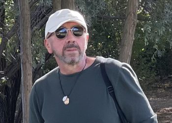 “ტრამპმა შემოთვალა და პარლამენტში უნდა შევიდეთო – არ იყოს, ოკ?” – გოჩა მირცხულავა