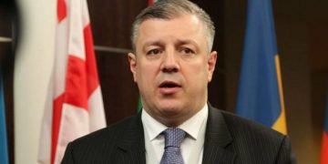 „ჩემს თაობას ნანახი აქვს კანონიერი ხელისუფლების ძალადობით შეცვლის შედეგები 90-იანების დასაწყისშიც და 2003 წელსაც. ნუ გავიმეორებთ წარსულის შეცდომებს“ – კვირიკაშვილი