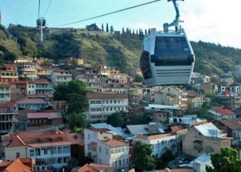 რიყე-ნარიყალას დამაკავშირებელი საბაგირო გზა მგზავრებს დროებით ვერ მოემსახურება