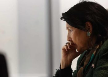 პრეზიდენტმა დიპლომატებთან საგანგებო შეხვედრა ჩანიშნა