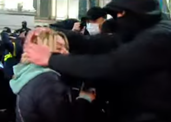 “შეწყვიტეთ” – კახეთიდან ჩამოყვანილი თემუკა კალანდაძე და მისი უცნაური დაცვა