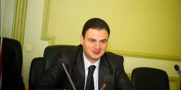 საგარეო საქმეთა მინისტრის მოადგილემ თანამდებობა დატოვა – მედია