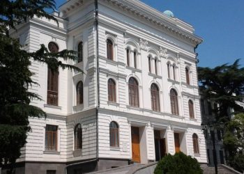 “არ ვერთვებით სააუდიტორო პროცესში და მოვითხოვთ სასწავლო პროცესის დროებით შეჩერებას” – თსუ-ის სტუდენტები