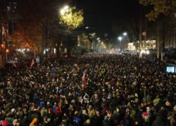 Visioner: გუშინ, ხელისუფლების ანტიდასავლურ პოლიტიკას 100 000-მდე ადამიანი აპროტესტებდა