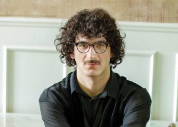 „ნიკა გილაურის ფონდს ვესაუბრე, ხვალ შექმნიან ცალკე მუსიკოსთა ანგარიშს.შემდეგ გადაირჩევიან მუსიკოსები, რომლებიც ნათელ მხარეს დგანან და ყველა გადავრიცხავთ თანხებს“ – გიორგი გიგაშვილი