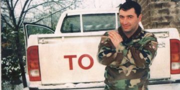 შინდისის გმირის, ემზარ წილოსანის სკოლის მოსწავლე შვილი, მარიამი, გაკვეთილიდან გამოაგდეს ლანჩხუთის მე-2 საჯარო სკოლაში, რადგანაც თქვა რომ არ უნდა რუსეთი…