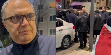 ,,მერის მოადგილე ცდილობდა შეერცხვინა გოგონა, რომელსაც აკაკი წერეთლის სიტყვები ეწერა ბანერზე. როგორ აგინებთ რუსებსო; ტიტუშკამ წამართვა ტელეფონი” – ახალგაზრდების პროტესტი გურჯაანში