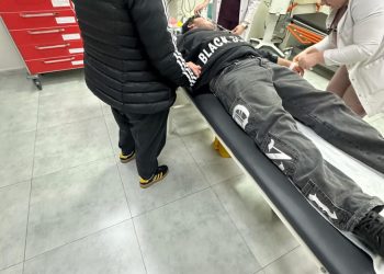 ,, ეს ჩემი 15 წლის შვილია! როგორც თვითონ ამბობს, 12-მდე პოლიციელმა სცემა!”