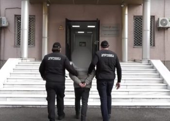 ბათუმში, აქციებში მონაწილე ხელოვნების უნივერსიტეტის დეკანი და 4 სტუდენტი დააკავეს