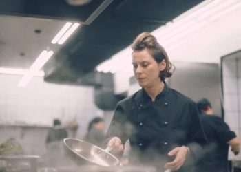 „განსხვავებული პოლიტიკური შეხედულებების გამო გასვლა ვარჩიეთ” – მერიკო გუბელაძე „კაკლების“ მართვიდან გასვლაზე