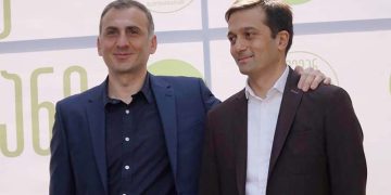 “ზურგის ტრამვა, სახეზე სისხლნაჟღენთები” – რას ამბობს სახალხო დამცველი ალეკო ელისაშვილი