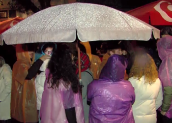 “წვიმის კი არა, წყლის ჭავლისაც არ გვეშინია” – აქცია ბათუმში